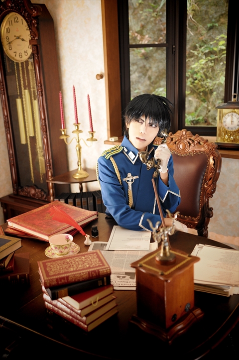 Roy Mustang