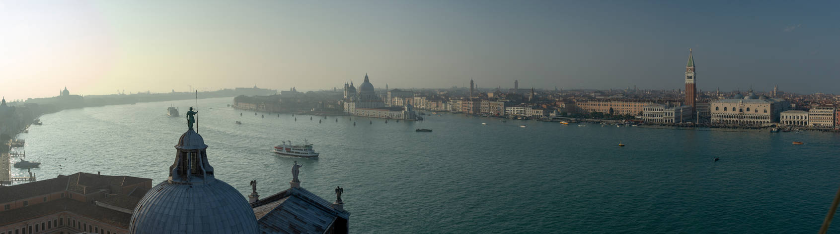 Venezia in Panorama