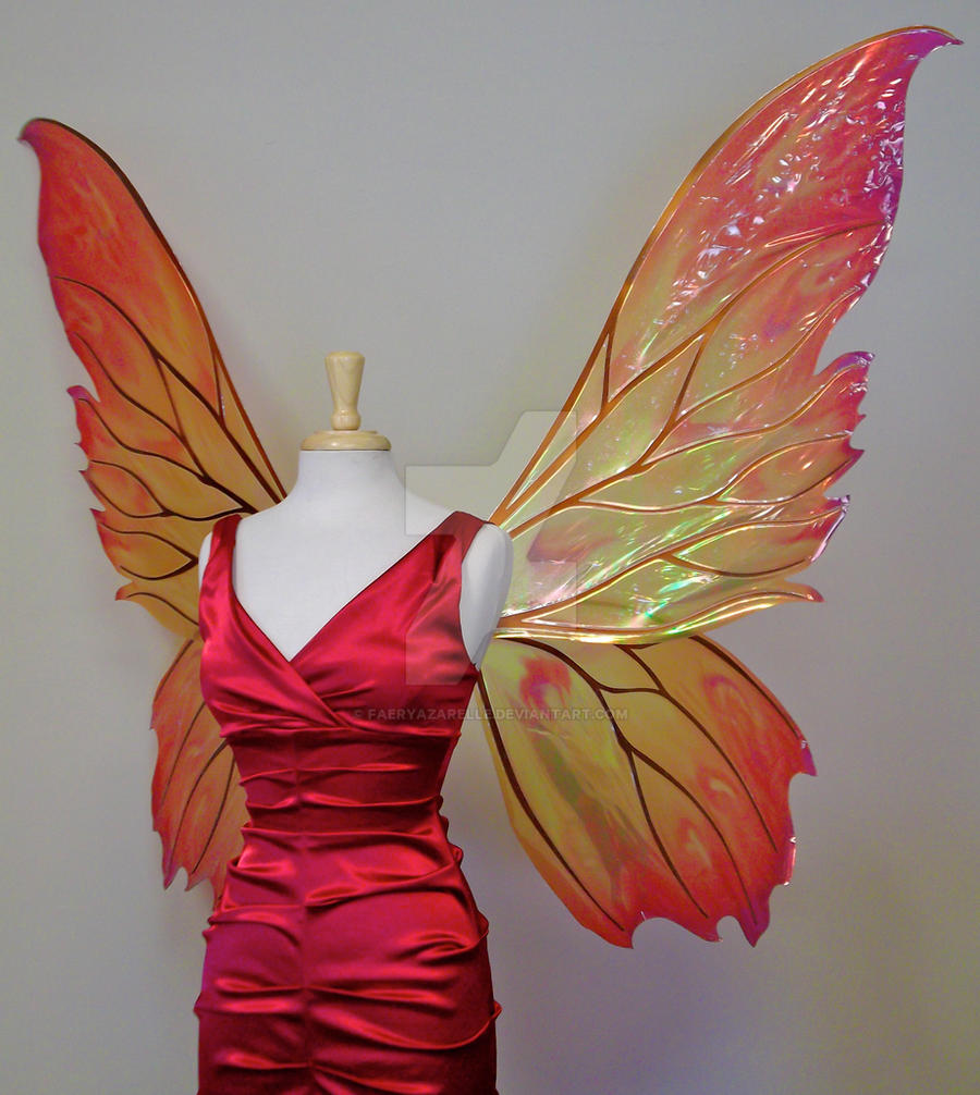 Giant Clarion Fire Wings 3 quarter view