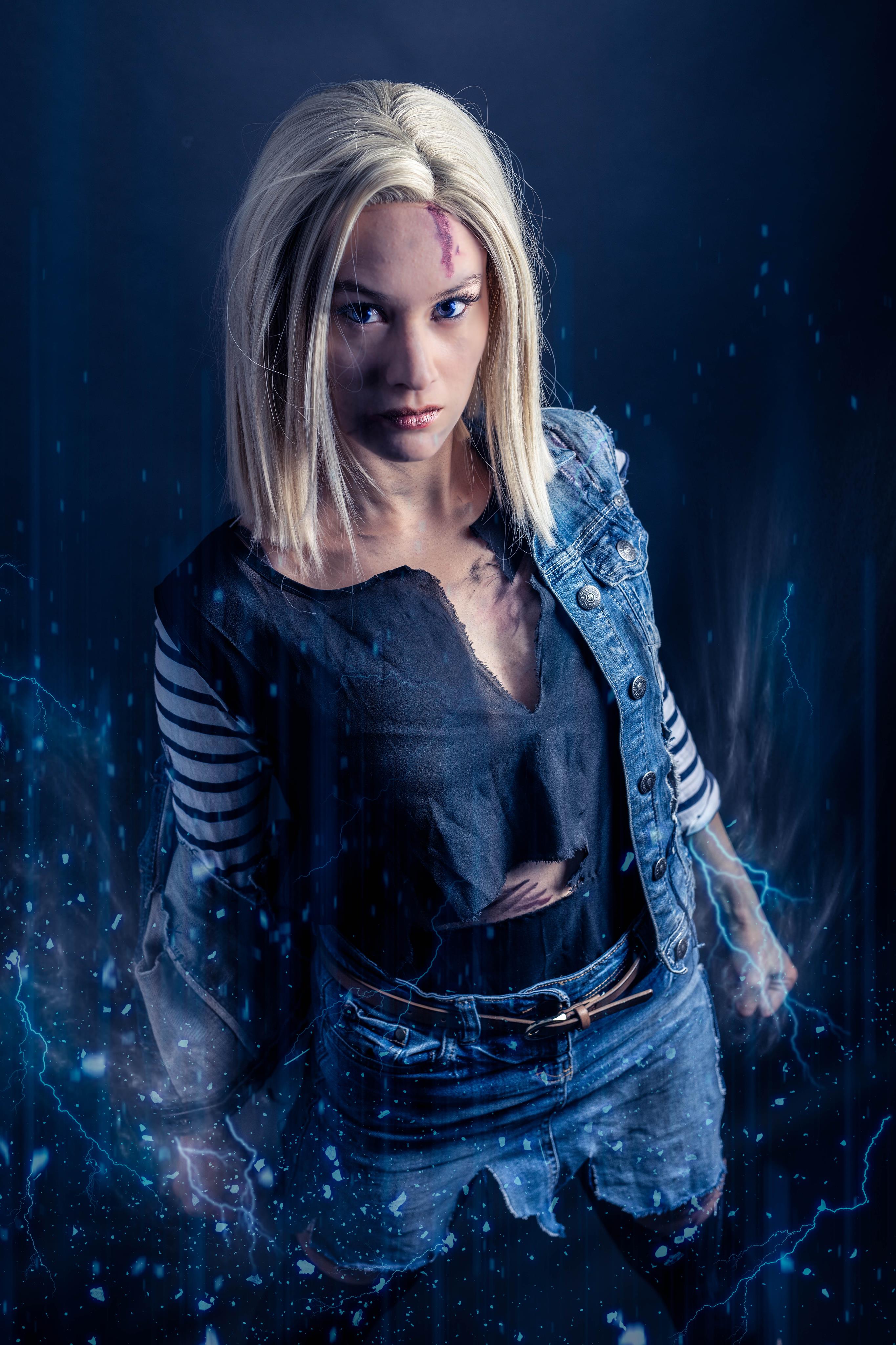 Android 18 Ripped Clothing Android 18 (C-18) Cosplay - Fight mode by Captain-Tashigi on DeviantArt
