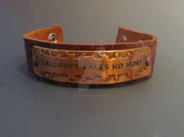 Gallifrey shall fall no more cuff