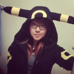 Umbreon Hoodie by MESS-Anime-Artist