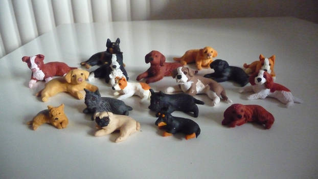 Dogs sculptures set 9