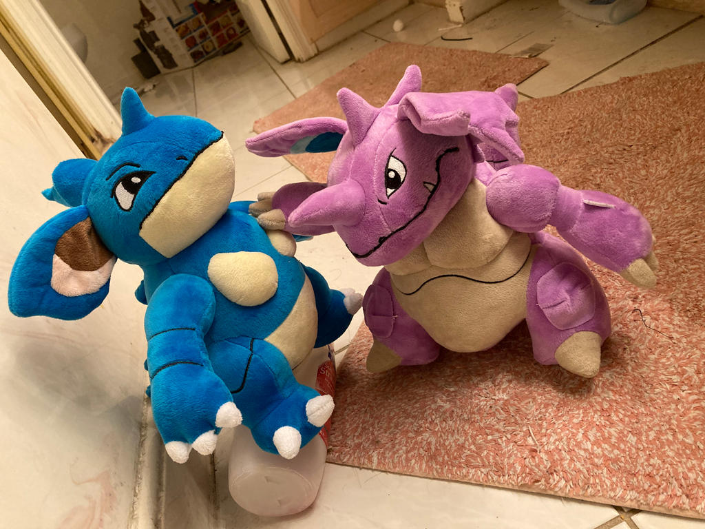 Nidoking and Nidoqueen at the Party
