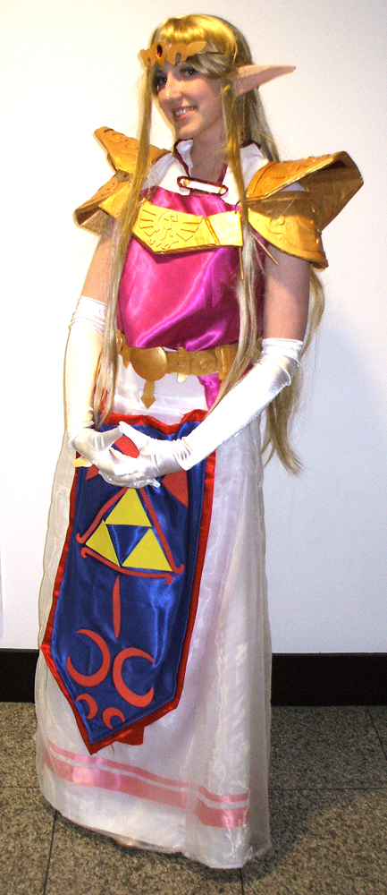Zelda:Ocarina of Time Cosplay1 by michelleion on DeviantArt