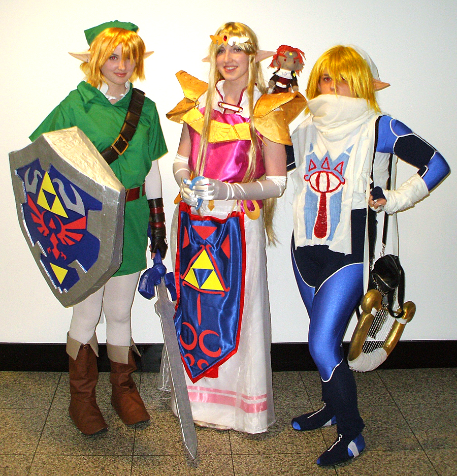 Zelda Ocarina Of Time Cosplay : r/OcarinaOfTime