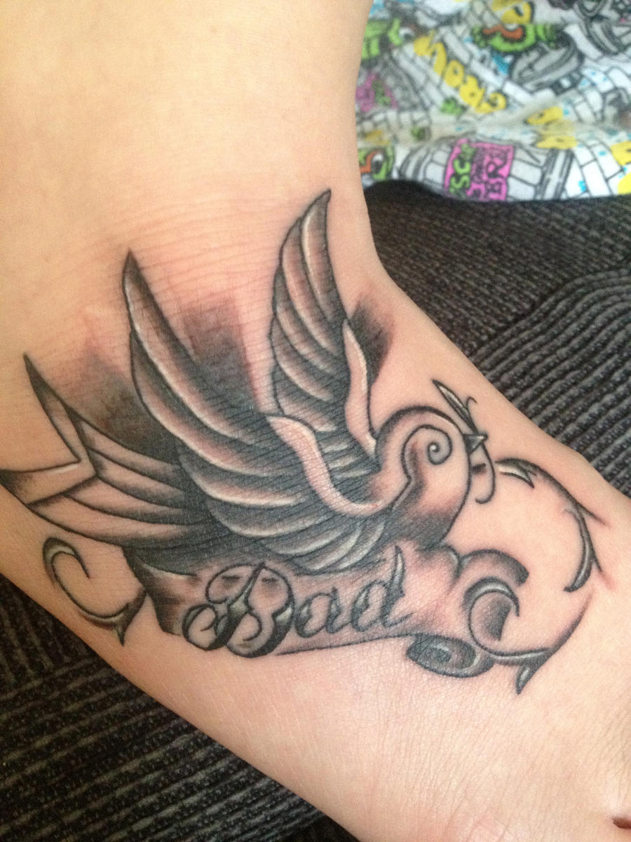 Swallow 'Dad' Tattoo