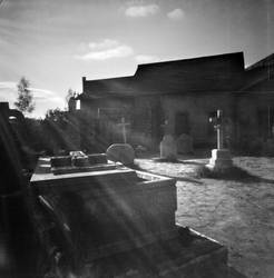 Sun and graves