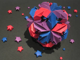 Chrysanthemum Kusudama