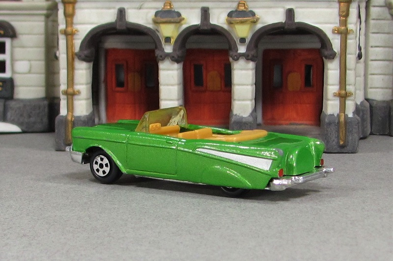 1957 Chevrolet Bel Air Convertible - green r - Ert