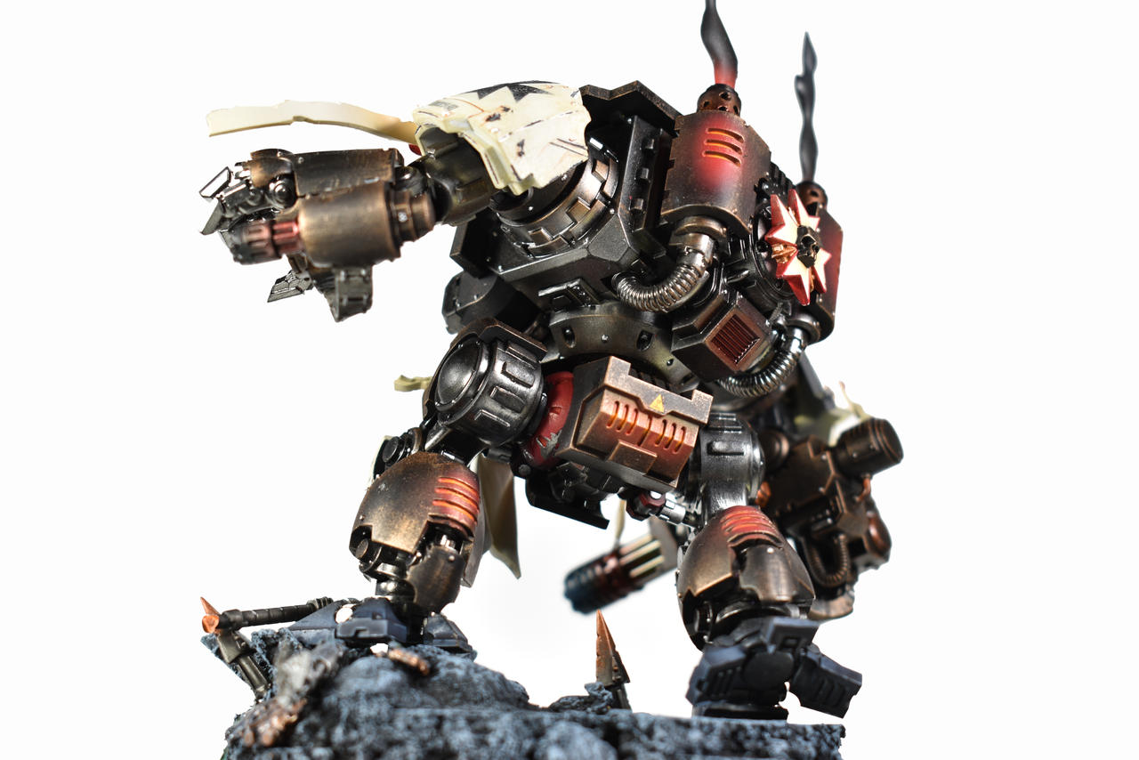 Black Templar Redemptor Dreadnaught by EmeraldAngelStudio