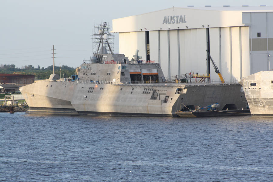 USS Coronado (LCS-4) by JaxInc