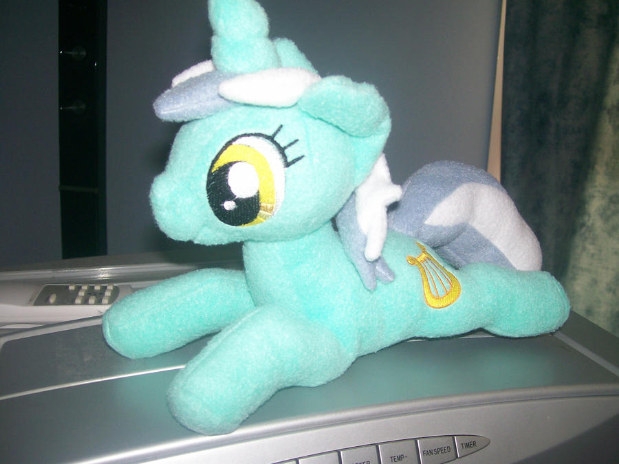 lying lyra