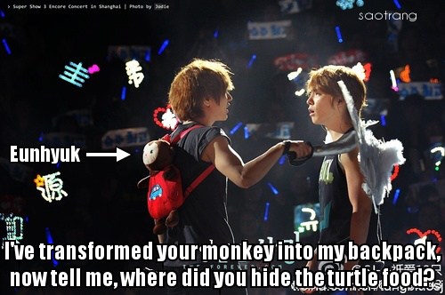 Yesung, Donghae - Monkey Hostage MACRO