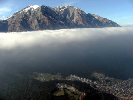 Fly over Busteni1