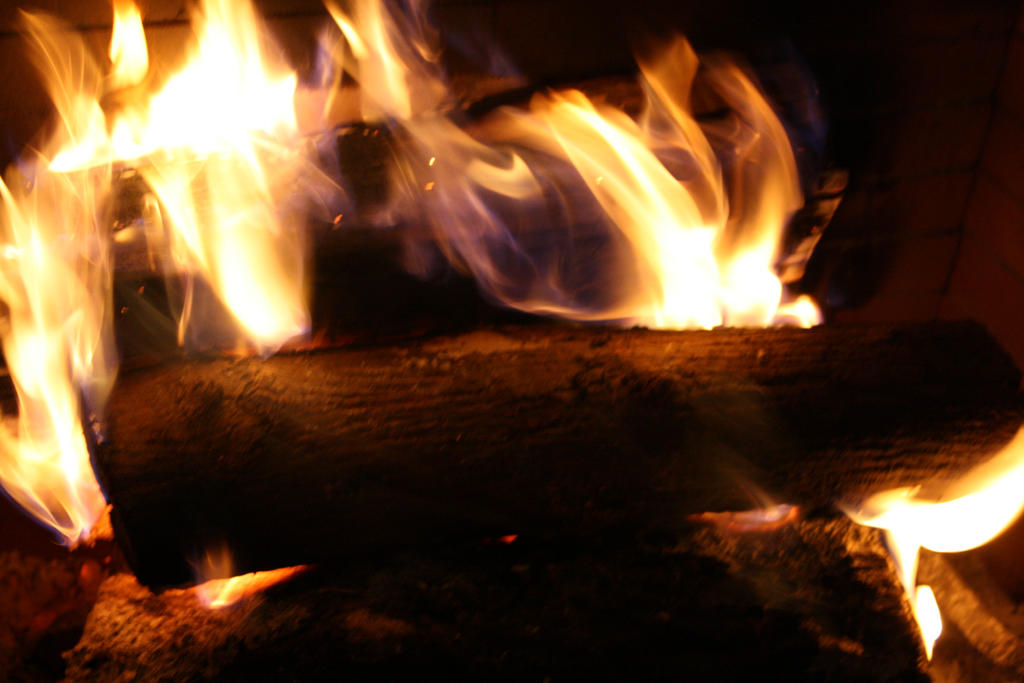 log fire by nadezhda20 on DeviantArt