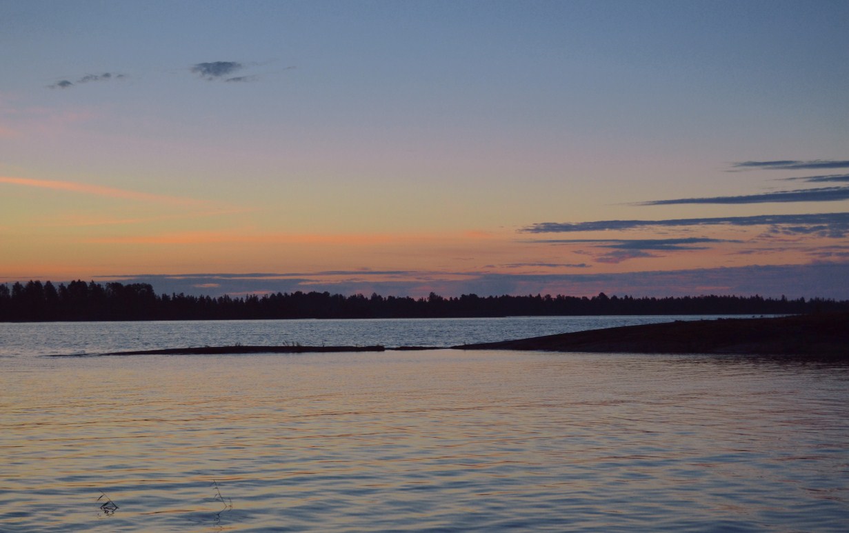 Mourning on Ladoga lake