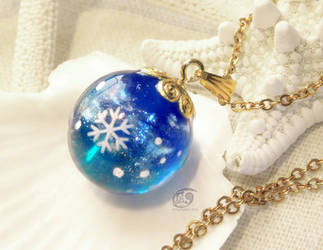 Pendant of the Winter sky