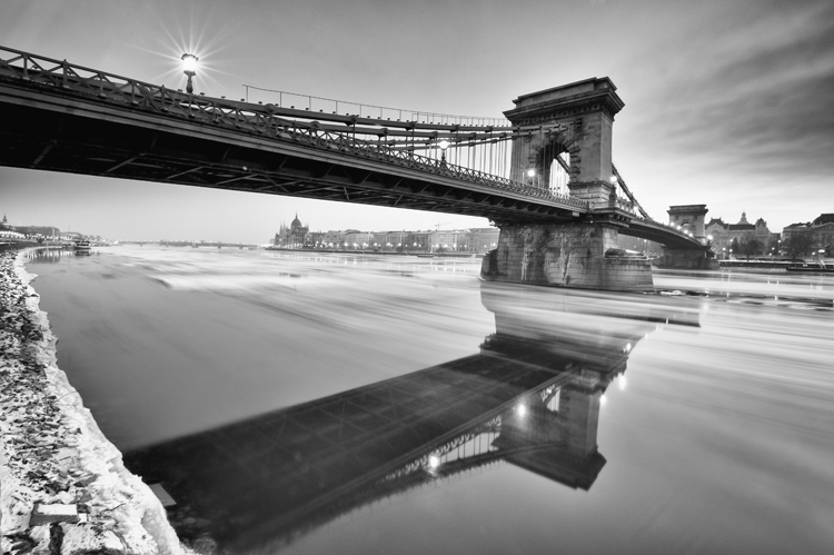 Chain Bridge