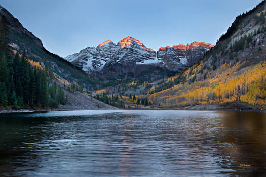 Maroon Bells at sunrise