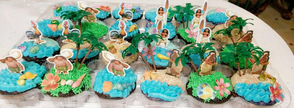 Moana Cupcakes By Bluefoxconfections On Deviantart Moana Cupcakes By Bluefoxconfections On Deviantart