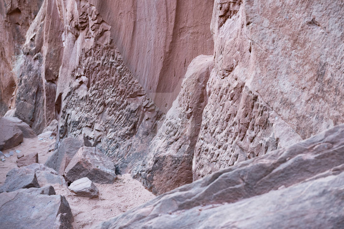 Chisel Marks in The Hole in The Rock by Swashbookler on DeviantArt