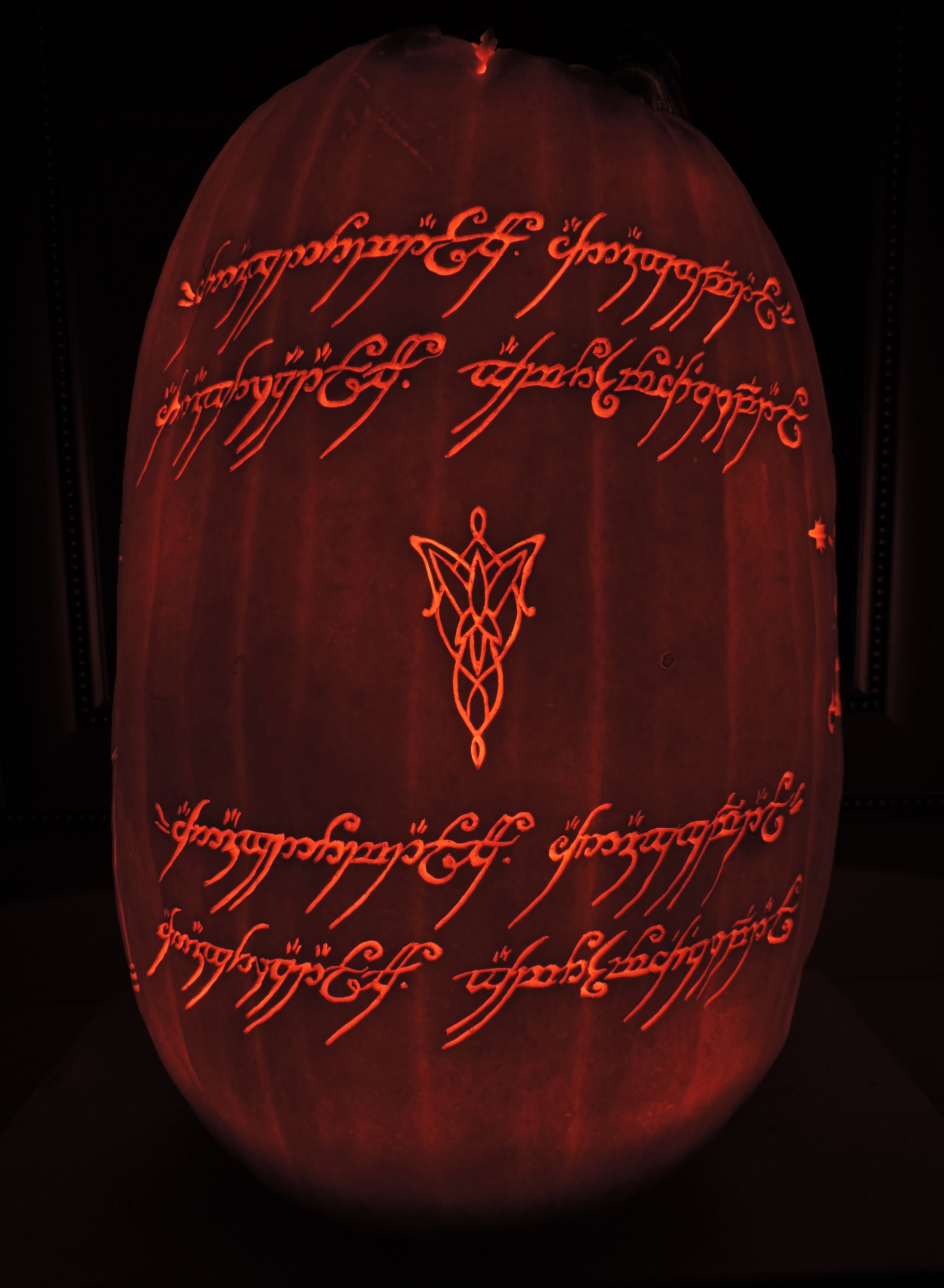 LOTR Pumpkin 2016! Side 3/4