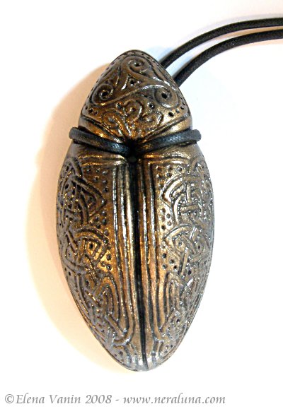 Celtic seed pendant