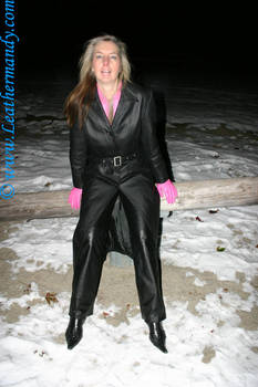 Leathermandy 64