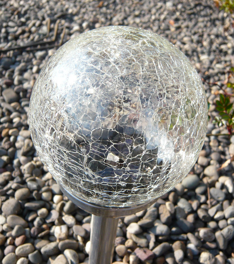 Cracked Glass Ball 3