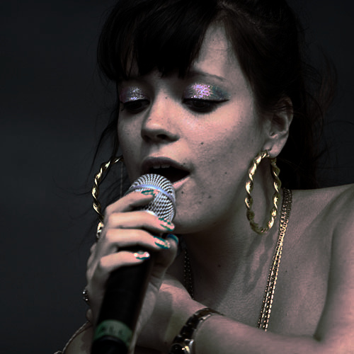 Lily Allen manipulated