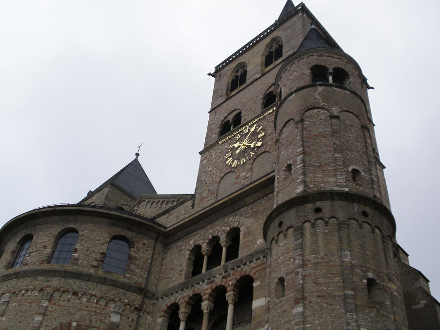 the Dom in Trier 879