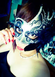 Masked Selca