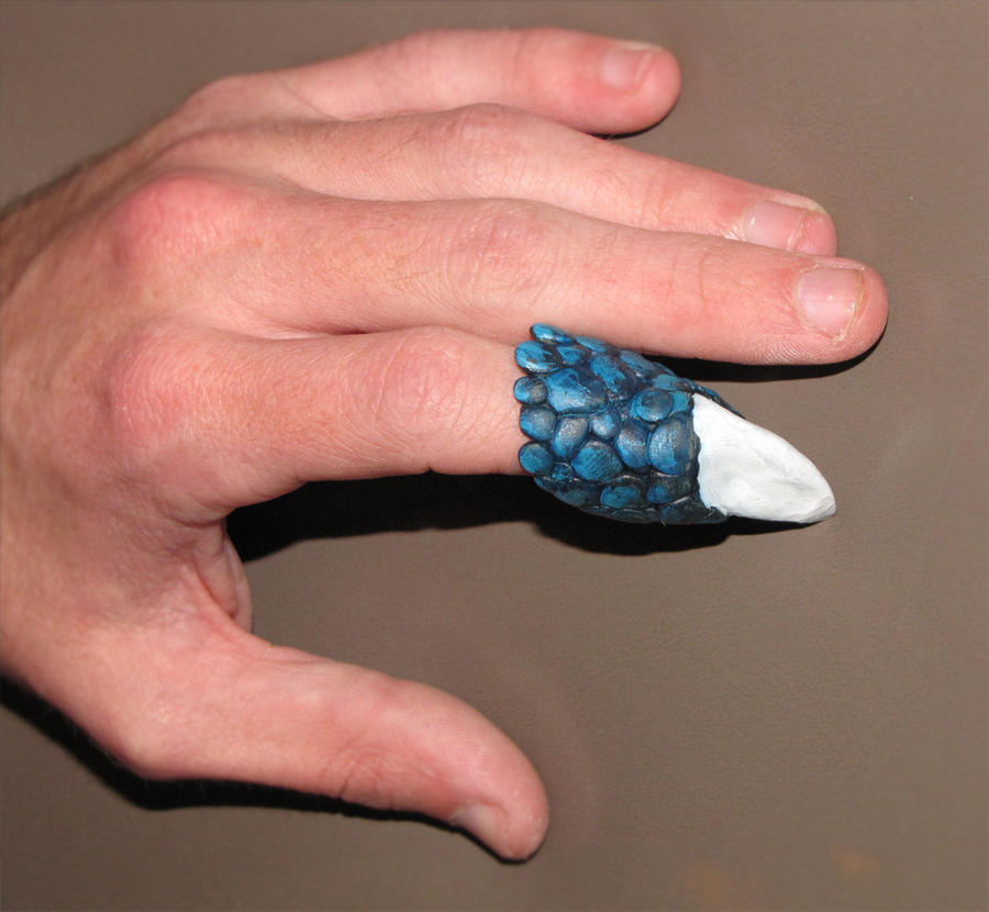 Custom Dragon Finger