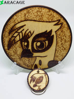 Gilda portrait (coaster, keychain)