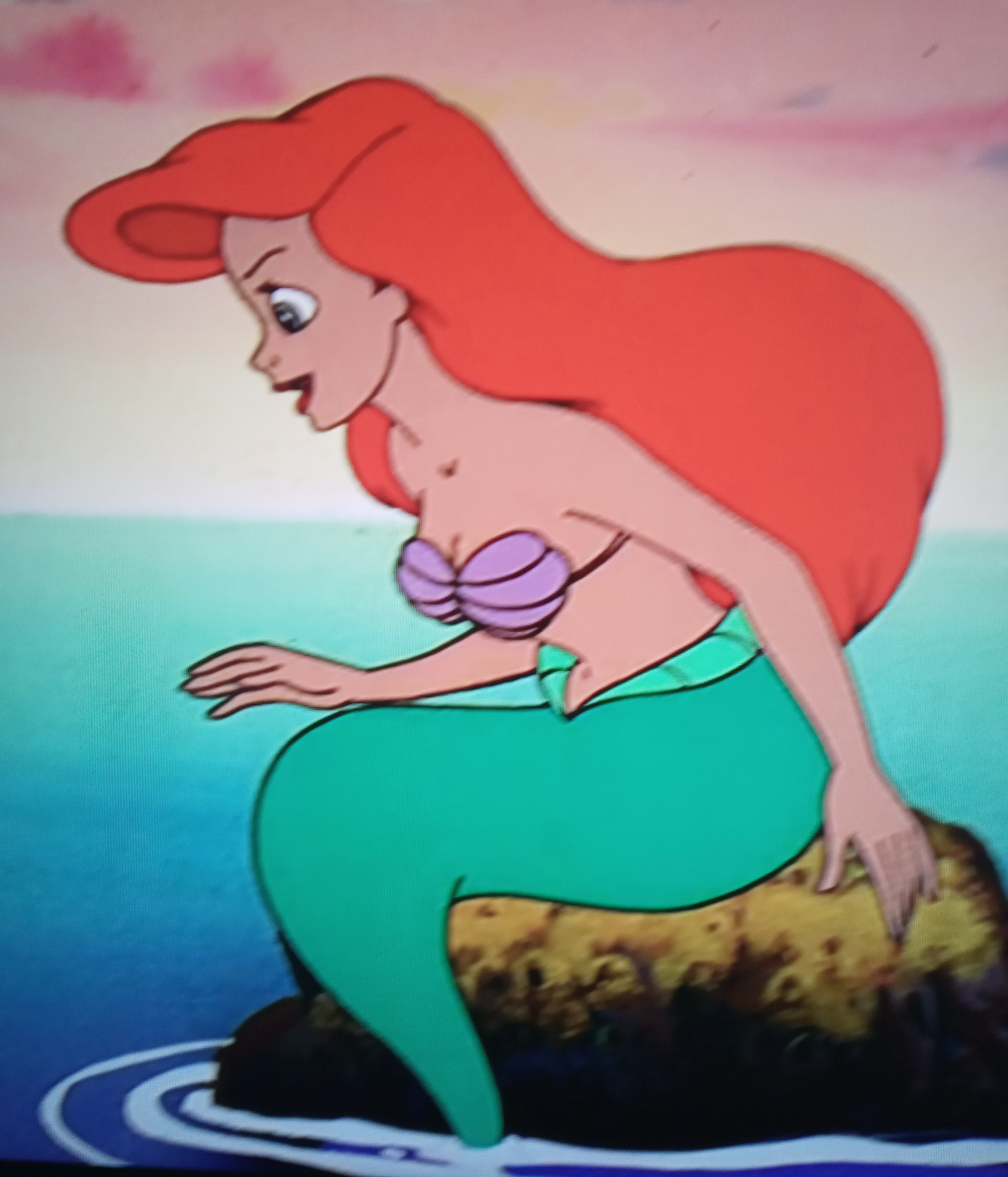 ARIEL SEXY POSE 11