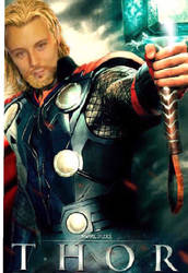 Alexandre element Nadon as Thor