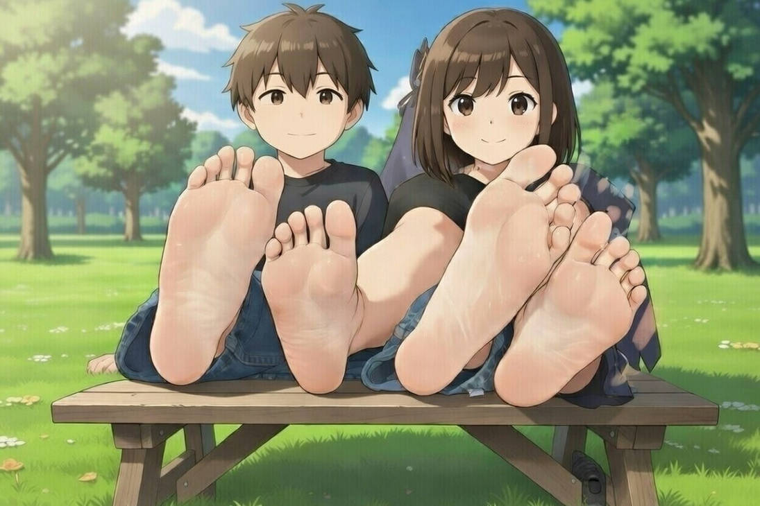Comparing Foot Comparing feet sizes by teefyone on DeviantArt