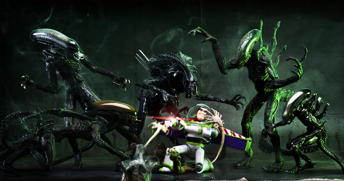 Aliens vs. Predator Group Photo by JoshNg on deviantART