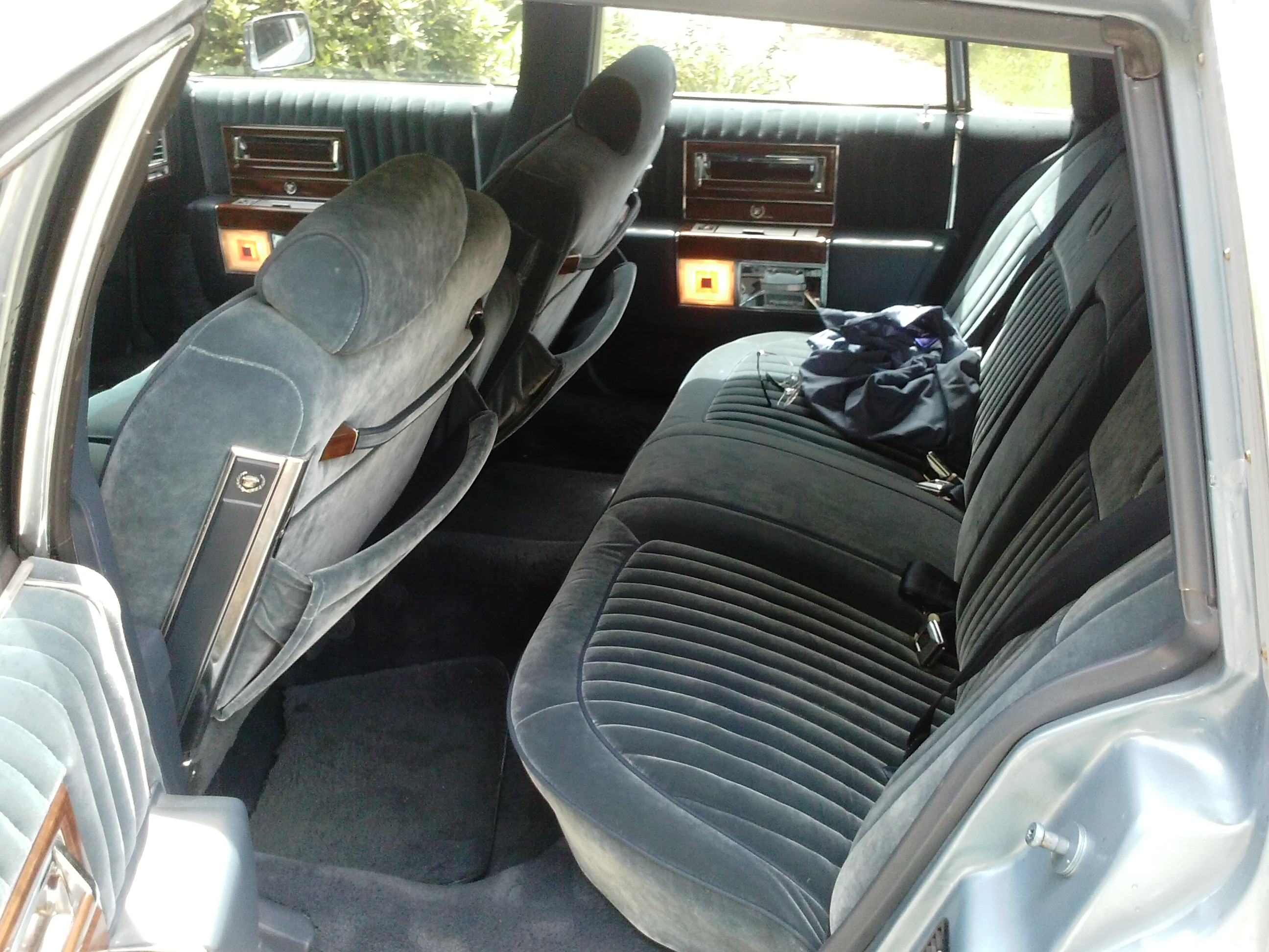 cadillac fleetwood brougham interior 5