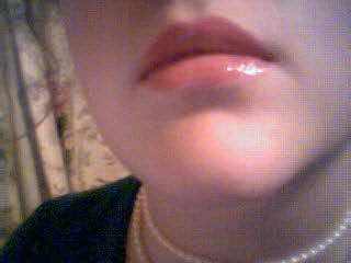 Lips and Pearls