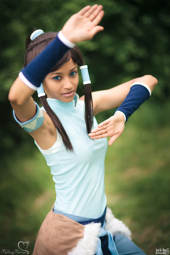 Korra Cosplay - Focused