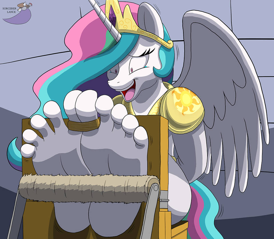 Pony feet. MLP Celestia Tickle. Пони щекотка принцесса Луна. MLP Celestia foot. Tickling CAROO Pony.