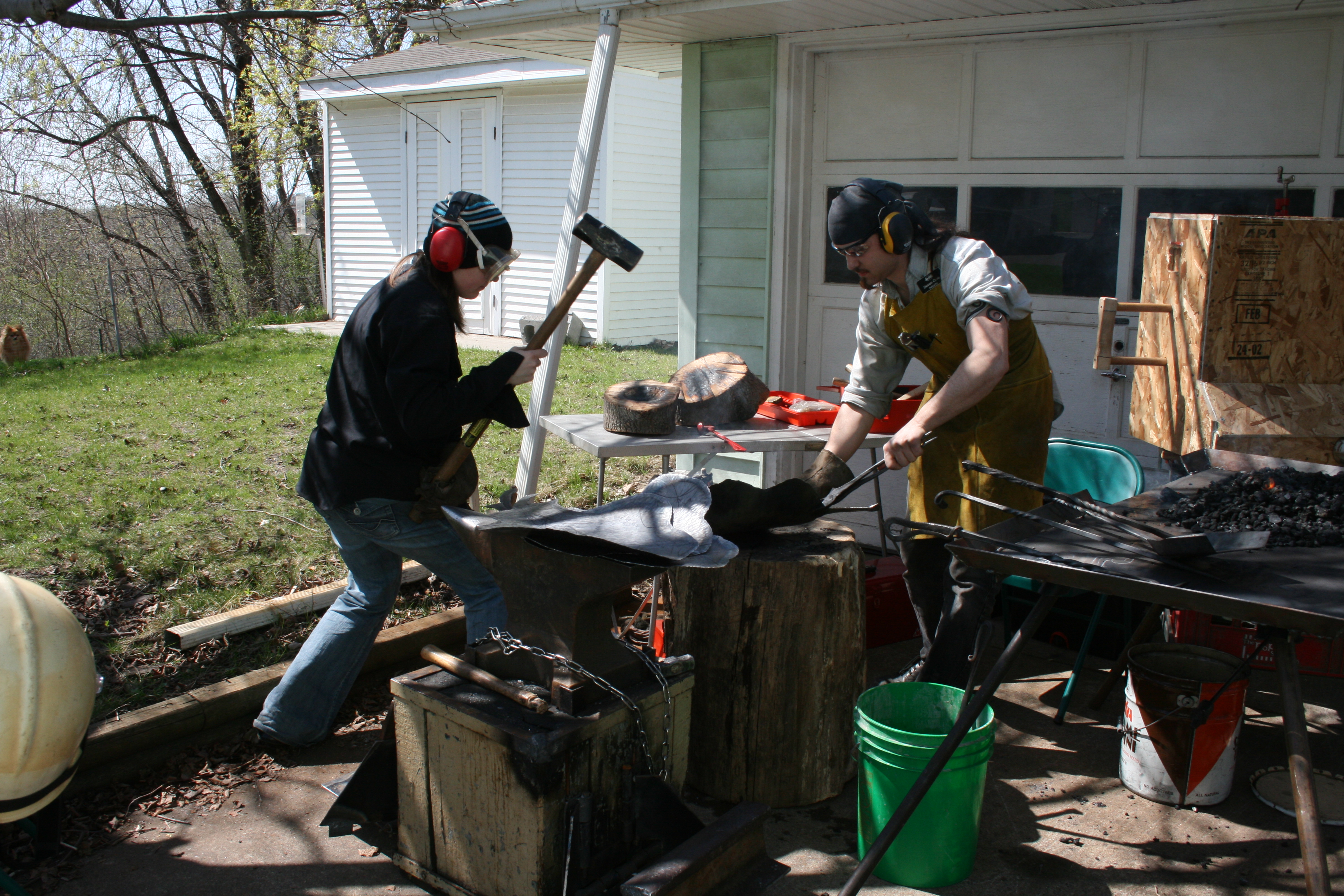 veinwork on bowls