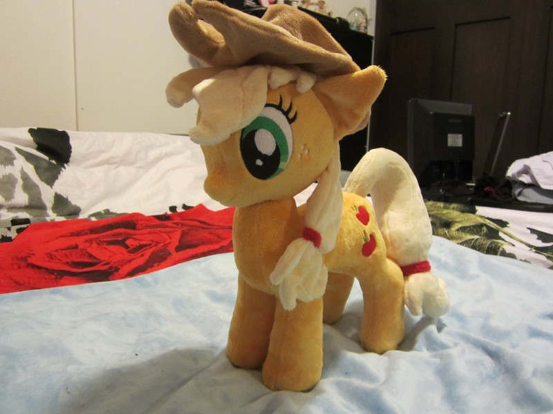 My little pony Applejack plush