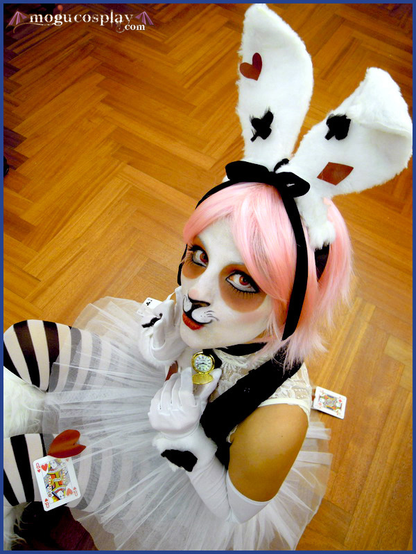 White Rabbit-AliceInWonderland