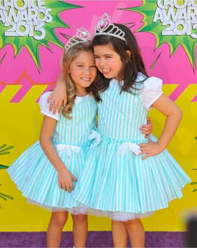 Two Singing Princesses