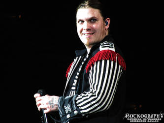 SHINEDOWN: Brent Smith 006 by rockography