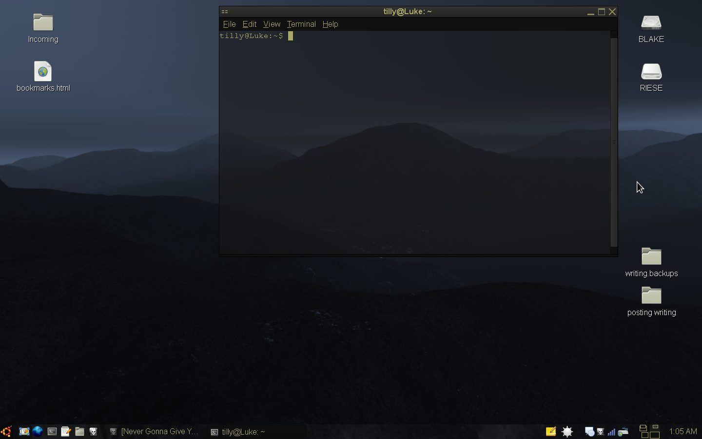 Desktop, dark theme now