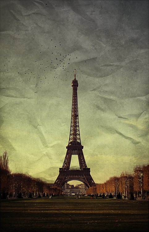 03.Vintage Eiffel Tower